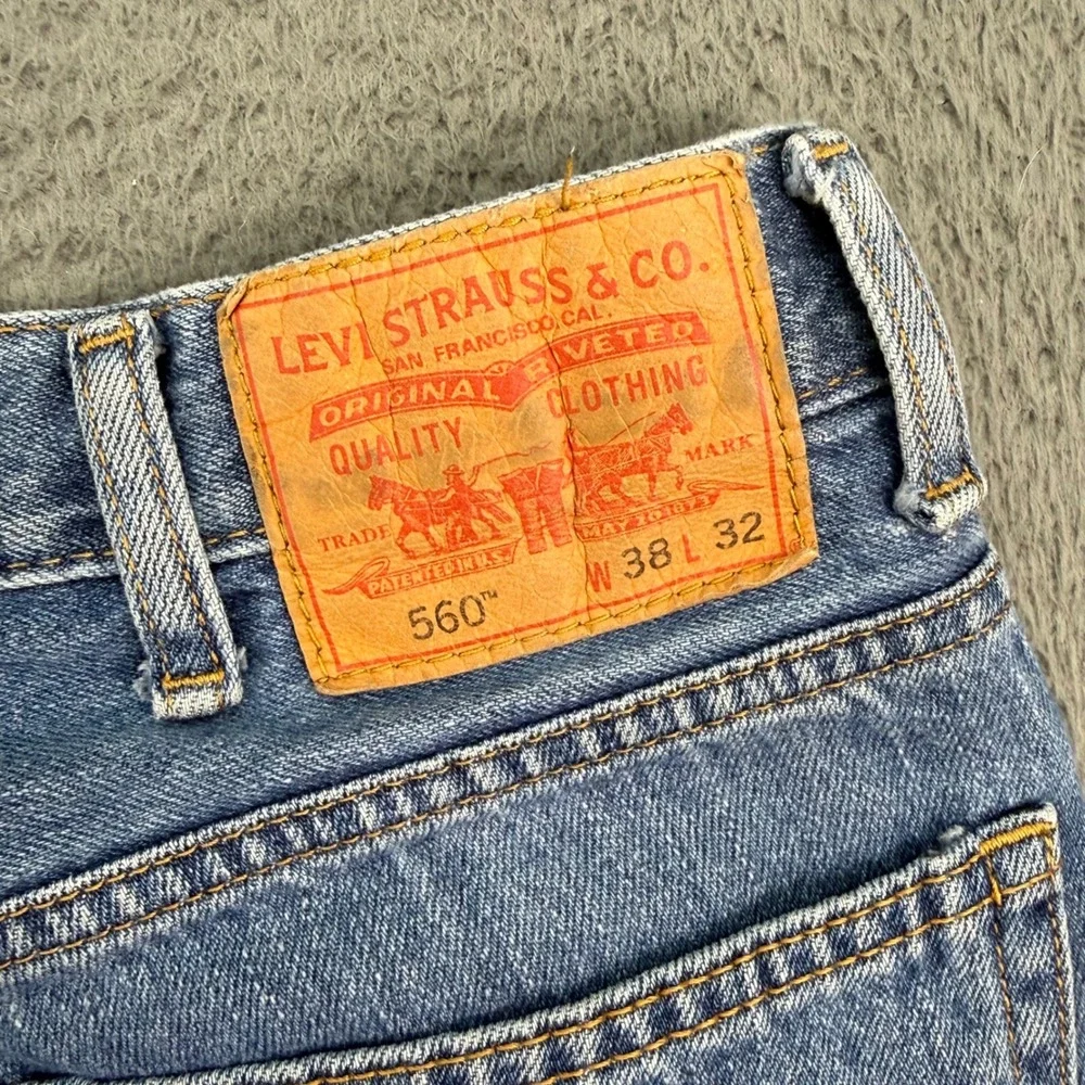 Levi's 560 Jeans Mens 38x32 Blue Comfort Fit Baggy Tapered Leg Denim